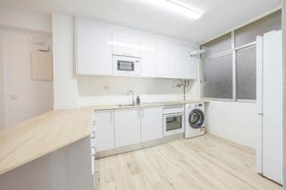 Alquiler Piso  N/a. Carrer de campoamor, valencia