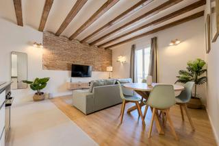 Location Appartement  N/a. Carrer de sant antoni abat, barcelona