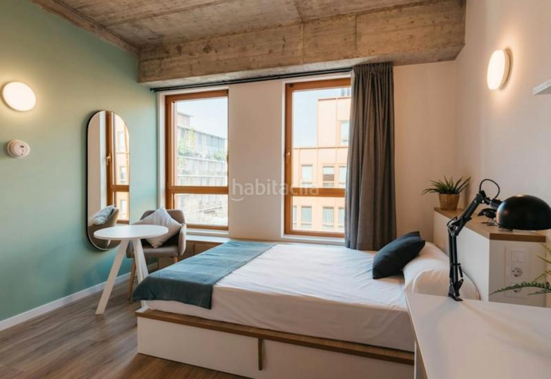 Foto 078837d4-df47-4b8c-8c19-ddce55b329a1. Location appartement avec chauffage dans Provençals del Poblenou Barcelona