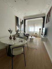 Rent Flat  N/a. Carrer daragó, barcelona