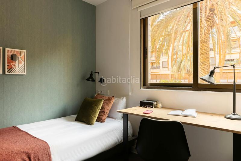 Foto f2b4cb7f-0d9f-47a2-a5c8-8a7b2af3606b. Alquiler piso passeig facultats, en La Bega Baixa - Plaza Xúquer Valencia