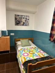 Alquiler Piso  N/a. Rambla catalana, lhospitalet de llobregat