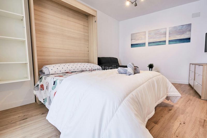 Foto 59df43a7-5e57-4716-b866-8695b6cc8f2f. Rent flat with heating in Valdeacederas Madrid