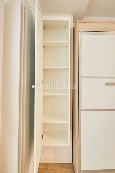 Foto a04dfebd-dc6c-4c98-8861-67723dac5b09. Rent flat with heating in Valdeacederas Madrid