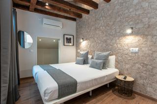 Location Appartement  N/a. Calle de nuestra señora del carmen, madrid
