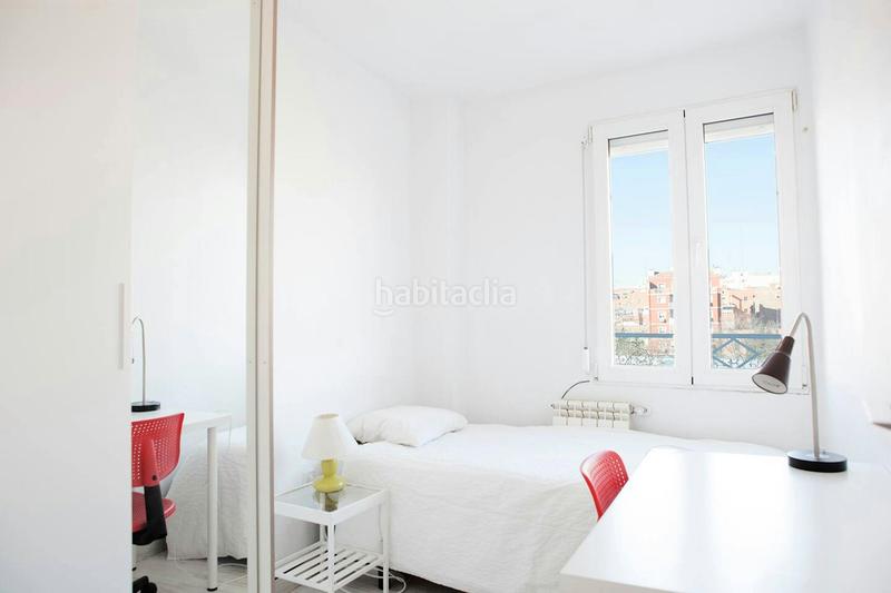 Foto 33a8b539-8b6e-49cb-848f-585ccf9a80ff. Rent flat with heating in Numancia Madrid