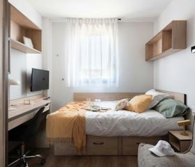 Rent Building  N/a. Calle de los gallegos, madrid
