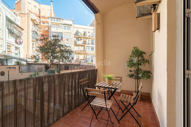 Foto 451769c4-a11e-4e63-b4d5-fb14afa976f3. Lloguer pis amb calefacció a Sant Antoni Barcelona