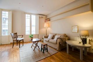 Miete Etagenwohnung  N/a. Carrer de rogent, barcelona