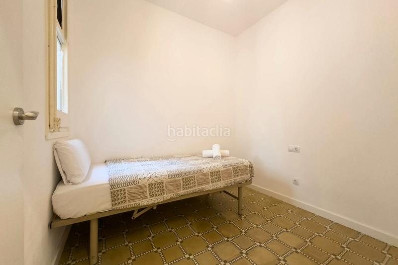 Foto 3895f885-8377-44cf-aaba-2a6662a9c673. Lloguer pis a Sagrada Família Barcelona