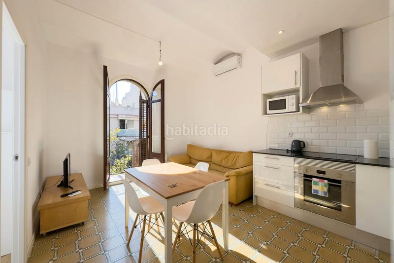 Foto ae789d79-38c4-4aaf-b951-ec1b618d87b0. Lloguer pis a Sagrada Família Barcelona