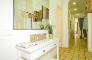 Location Appartement  N/a. Carrer de la junta de comerç, barcelona