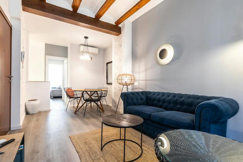 Foto c51faec9-79e5-4a8f-866f-7ced55b282be. Rent flat with heating in El Botànic Valencia