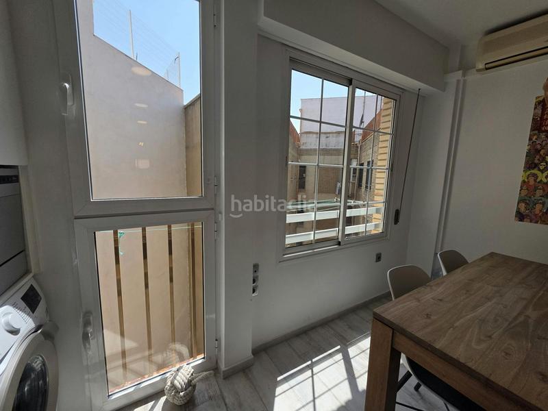 Foto 863f6ec6-bf74-4153-8531-29c9795c43bd. Rent flat in La Petxina Valencia