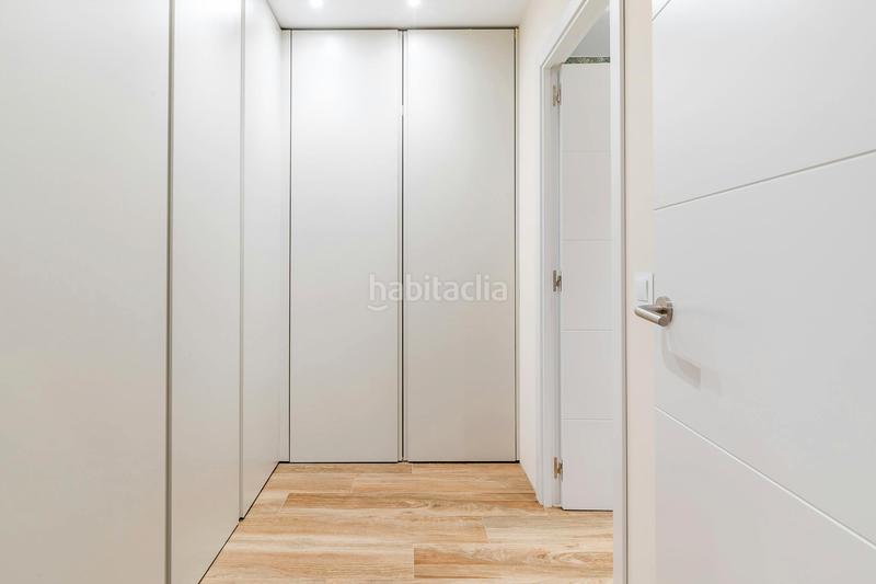 Foto bb4e6bad-7965-4b1f-ad5d-5b7d81c9a53e. Miete etagenwohnung in Hispanoamérica-Bernabéu Madrid