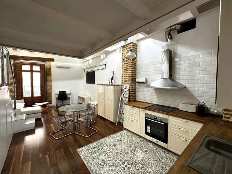 Foto d038a419-7b08-44b5-9f75-d0057d553c54. Rent flat with heating in El Botànic Valencia