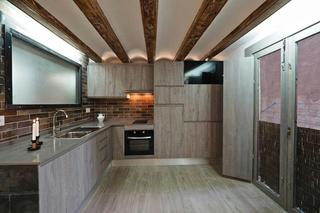 Location Appartement  N/a. Carrer de la lleialtat, barcelona
