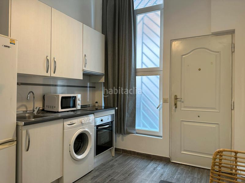 Foto 6b9cdc68-7eec-47c3-a07c-dbc11bfafba2. Miete etagenwohnung mit heizung in Vista Alegre Madrid