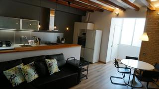 Alquiler Piso  N/a. Carrer de jaume fabra, barcelona