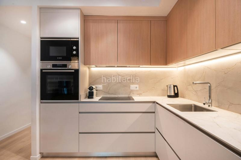 Foto 90ea1585-0833-4859-bb5a-c2c2de0d5bcf. Location appartement avec chauffage dans Fort Pienc Barcelona