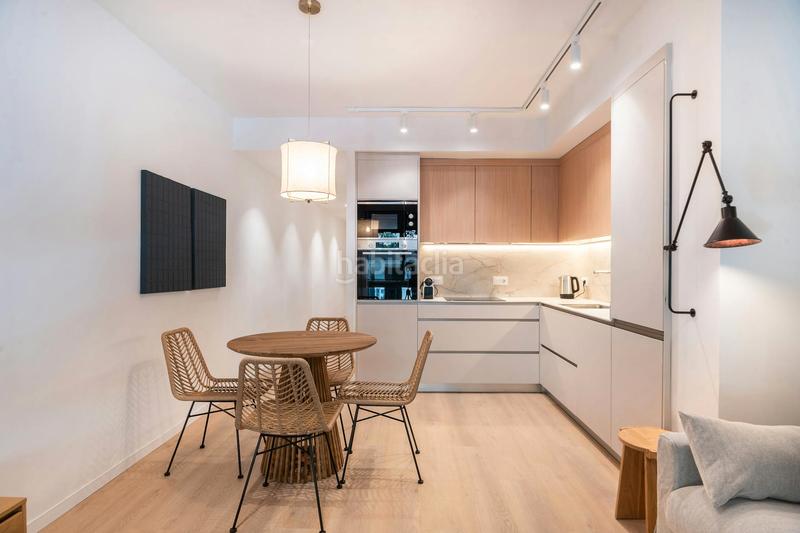 Foto 734efb2c-98e7-4172-b70f-8184cf38f52f. Miete etagenwohnung mit heizung in Fort Pienc Barcelona