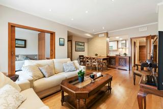 Location Appartement  N/a. Carrer de nàpols, barcelona