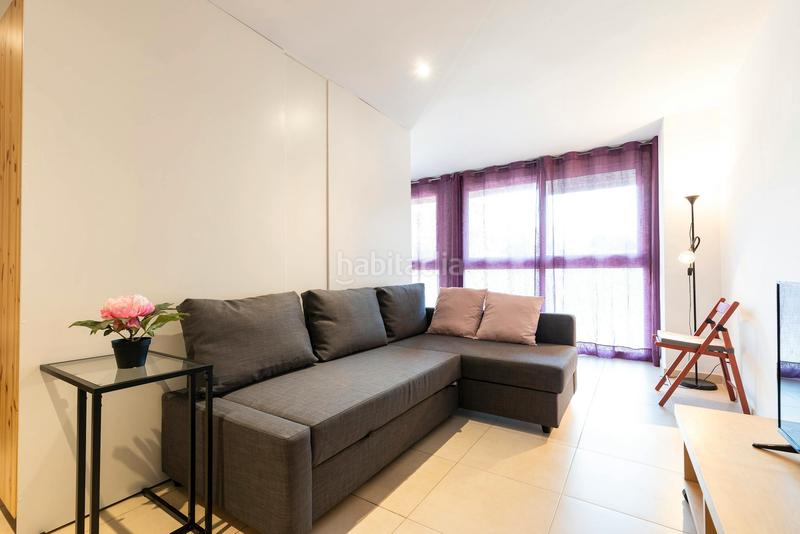 Foto dd1f55cc-bf49-4da4-8f02-7d5d6aff6408. Miete etagenwohnung mit heizung in La Verneda - La Pau Barcelona