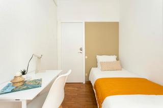 Miete Etagenwohnung  N/a. Via augusta, barcelona