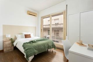 Miete Etagenwohnung  N/a. Via augusta, barcelona