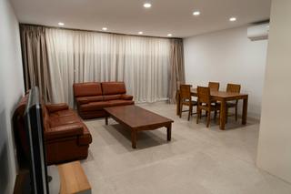 Location Appartement  N/a. Passeig de la mare de déu del coll, barcelona