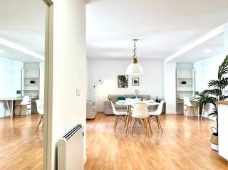 Lloguer Pis  N/a. Carrer maximiliano thous, valencia
