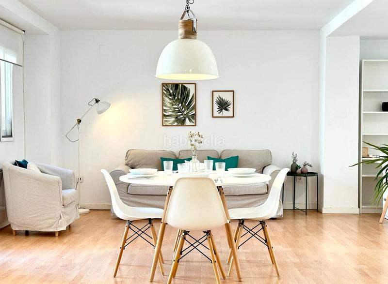 Foto c80035fe-75cf-4698-aee8-7d22c54b6d96. Rent flat with heating parking in Sant Antoni Valencia