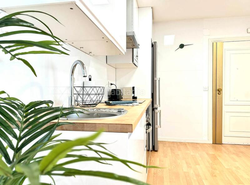 Foto ddd0c618-55e4-4cfb-9c37-2125dbd3b83a. Rent flat with heating parking in Sant Antoni Valencia