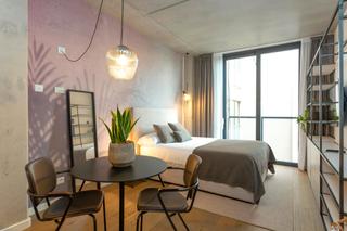 Rent Flat  N/a. Carrer de la diputació, barcelona