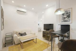Rent Flat  N/a. Calle de zabaleta, madrid