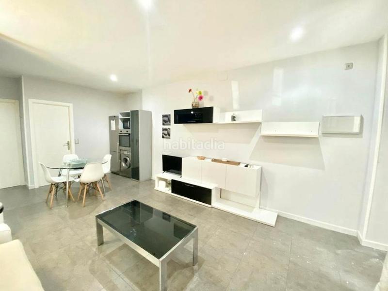 Foto 03f88c7a-bb3b-4521-bf6b-4a9ade255712. Rent flat in Entrevías Madrid