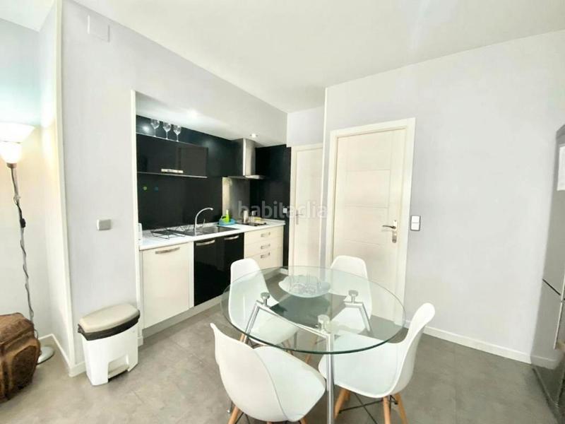 Foto 0dd95f12-1322-47ff-a7e8-af6c841d756e. Rent flat in Entrevías Madrid