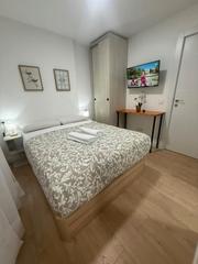 Alquiler Piso  N/a. Calle de godella, madrid