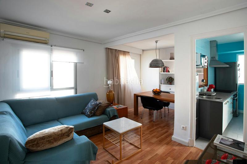 Foto 6a34d67b-b8cf-4370-9563-b472f6641acf. Rent flat with heating in Russafa Valencia