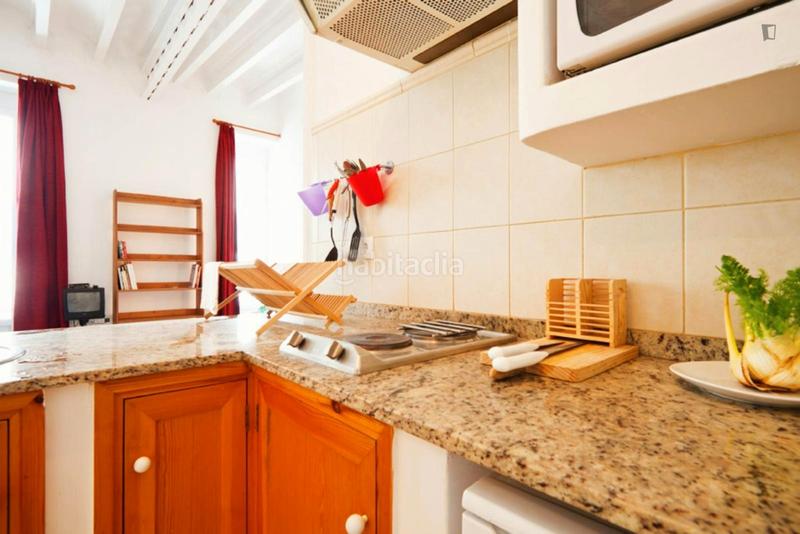 Foto e599be97-d594-4359-b371-00d4a44493a6. Miete etagenwohnung mit heizung in Raval Barcelona