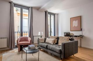 Location Appartement  N/a. Carrer de martínez de la rosa, barcelona