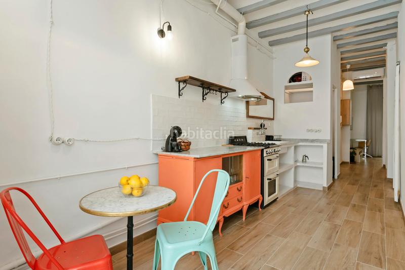 Foto 8123a432-fb28-4e3f-bbcb-7893d7a2f3be. Location appartement avec chauffage dans Raval Barcelona