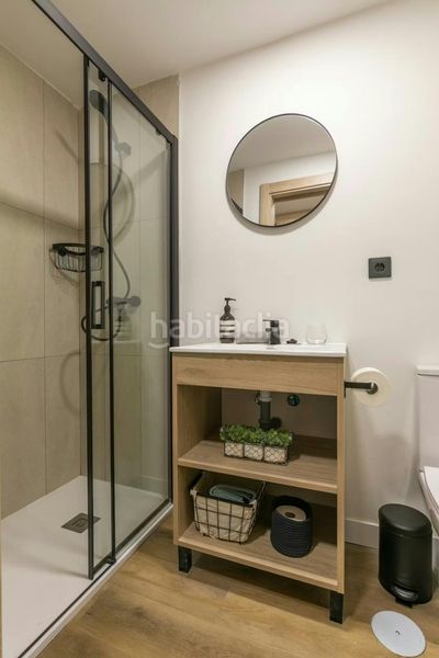 Foto b1485356-6ab0-44b7-89a7-dd027812218b. Affitto edificio in Tres Olivos-Valverde Madrid