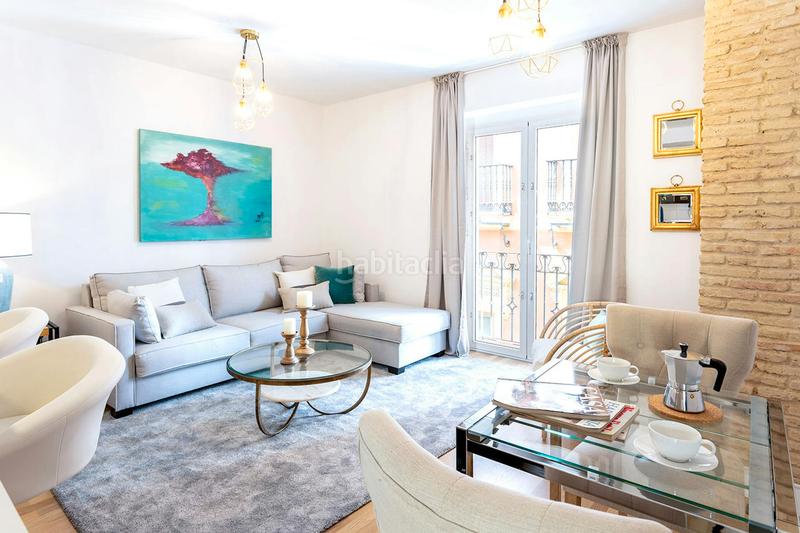 Foto 990830e1-5e0a-4eb2-be5f-8a98f86d3469. Lloguer pis amb calefacció a Alfalfa - Santa Cruz Sevilla