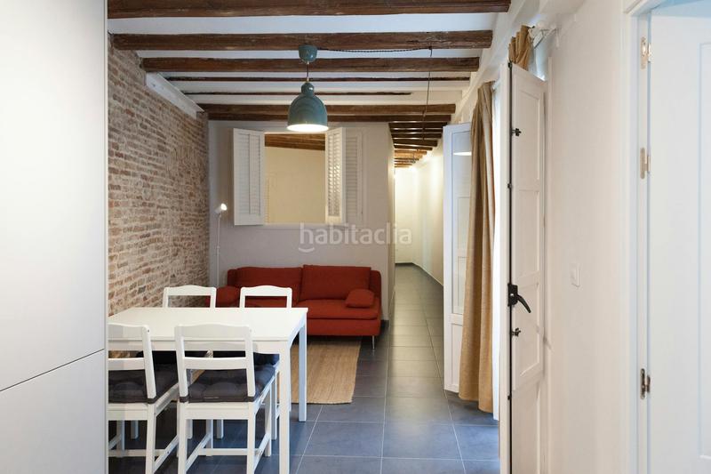 Foto ad0ecfb5-f8ce-4a1b-bc30-2c3f7bc24f07. Affitto appartamento con riscaldamento in Raval Barcelona