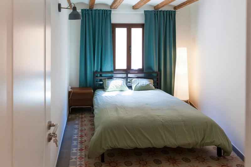 Foto 29a020e9-78cd-4f30-b7bb-0ab9abc52d1f. Miete etagenwohnung mit heizung in Raval Barcelona