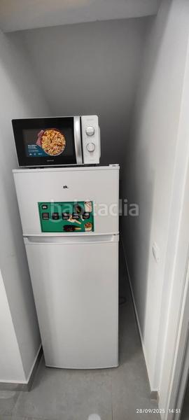 Foto cf6a7d4a-baa4-498f-9d01-ebd55d5468e5. Alquiler piso calle de borja, en Los Cármenes Madrid