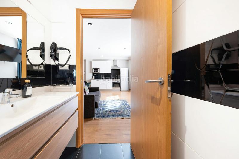 Foto a2a9f35f-e3db-4ac7-9105-92525615abc7. Miete etagenwohnung mit heizung parking in Fort Pienc Barcelona