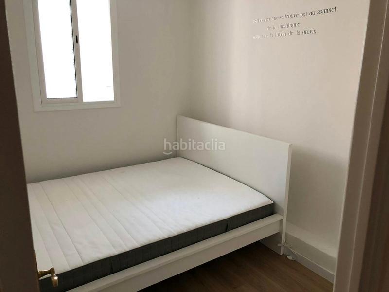 Foto e0599b22-e3ca-43ad-8a17-ff56e1f08b81. Rent flat with heating in El Camp de l´Arpa del Clot Barcelona