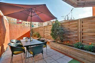 Location Appartement  N/a. Carrer del rosselló, barcelona